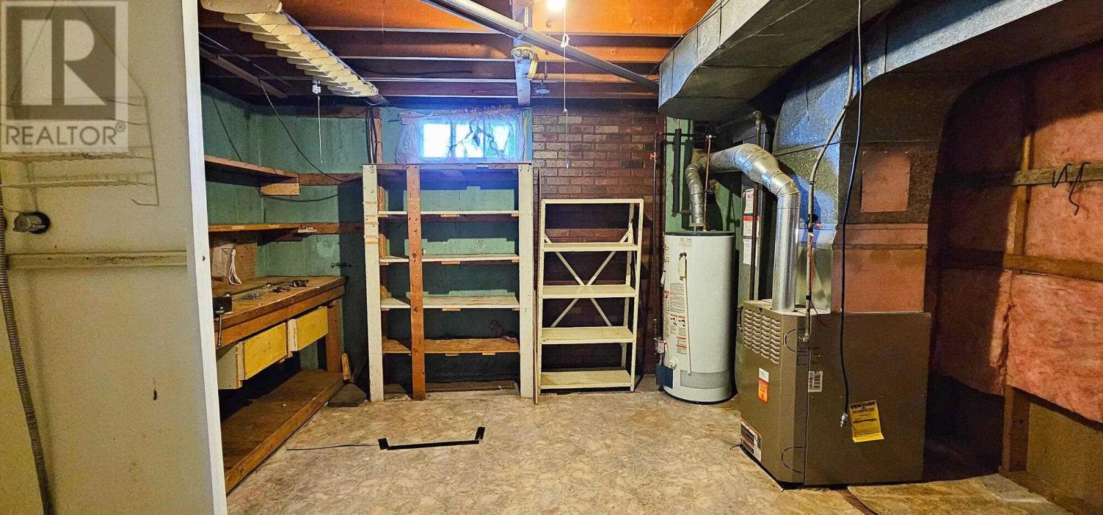 287 Second Lin E Property Photo 44