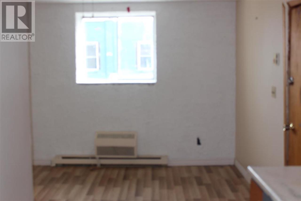 23 Woodward Ave Property Photo 3
