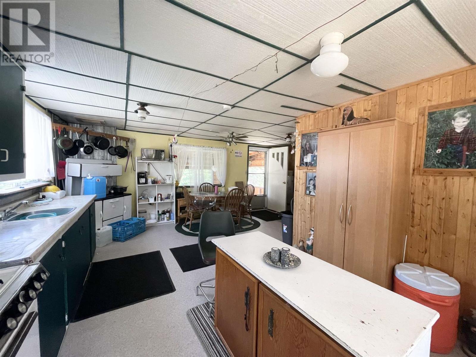 Mic002 Kinniwabi River (26-23) Property Photo 13
