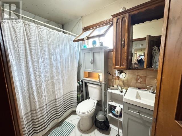 224 Hudson St Property Photo 5