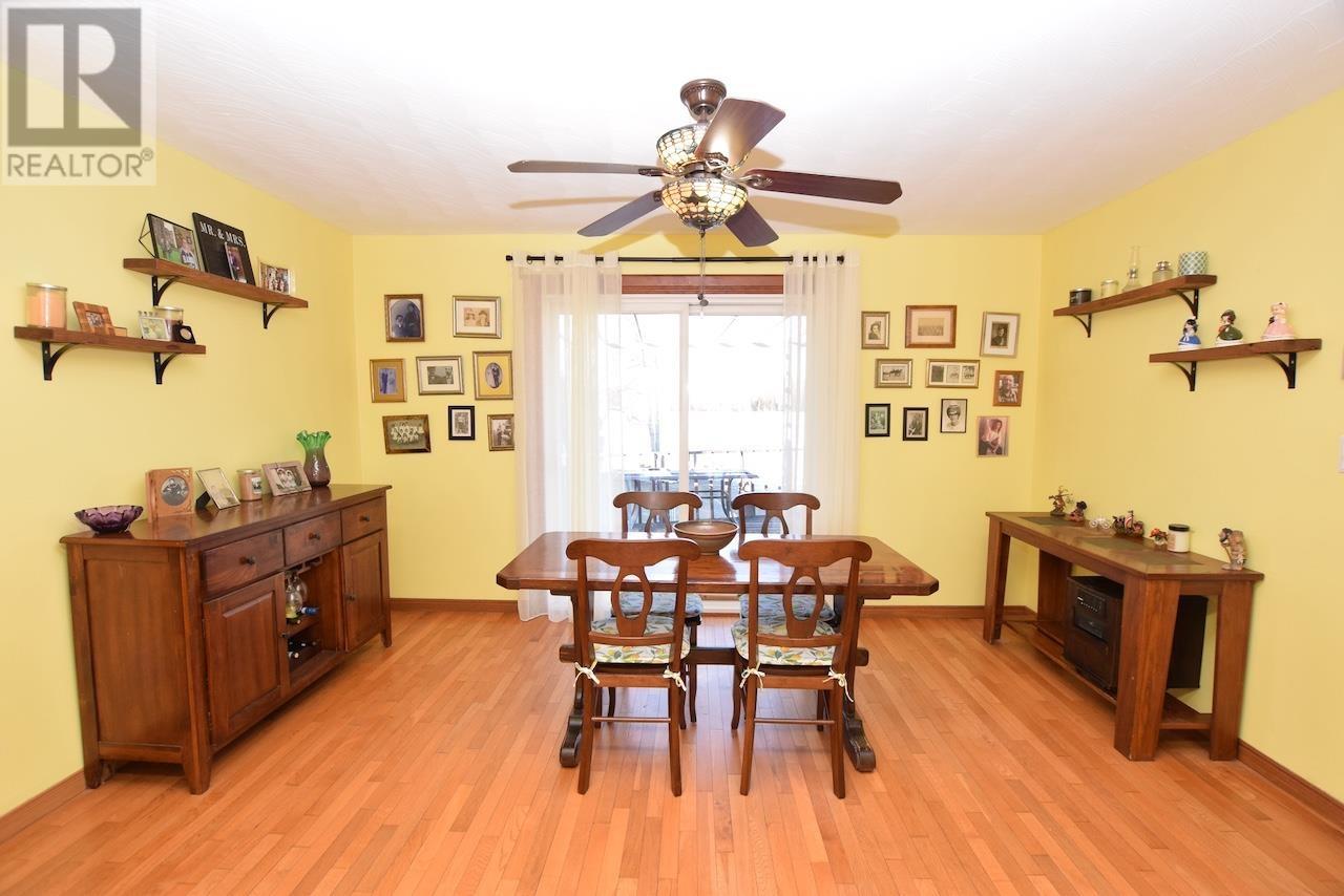 241 Woodward Ave Property Photo 8