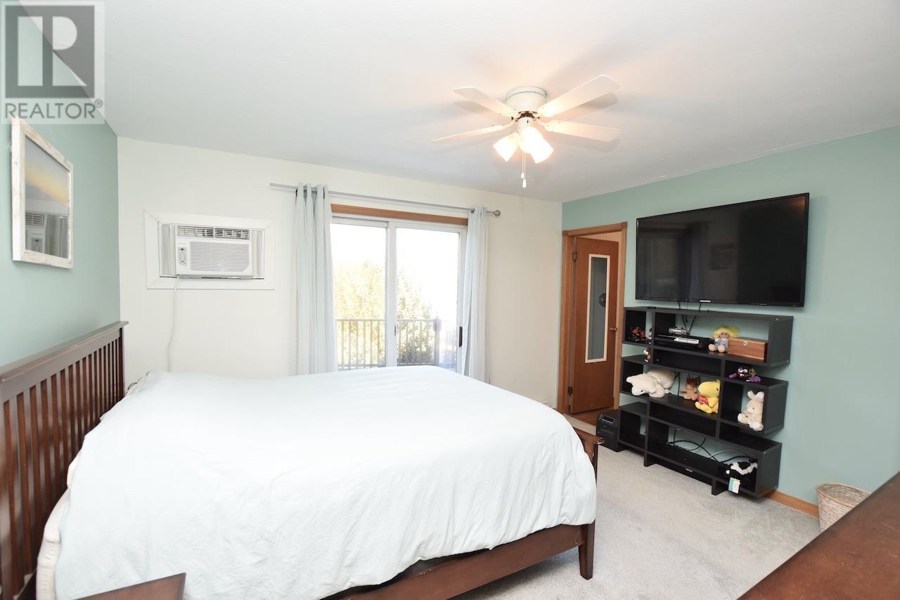 241 Woodward Ave Property Photo 14