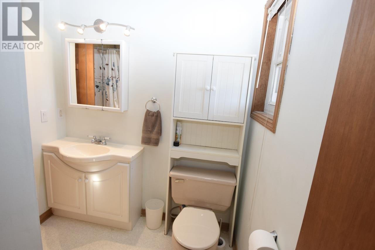 241 Woodward Ave Property Photo 23