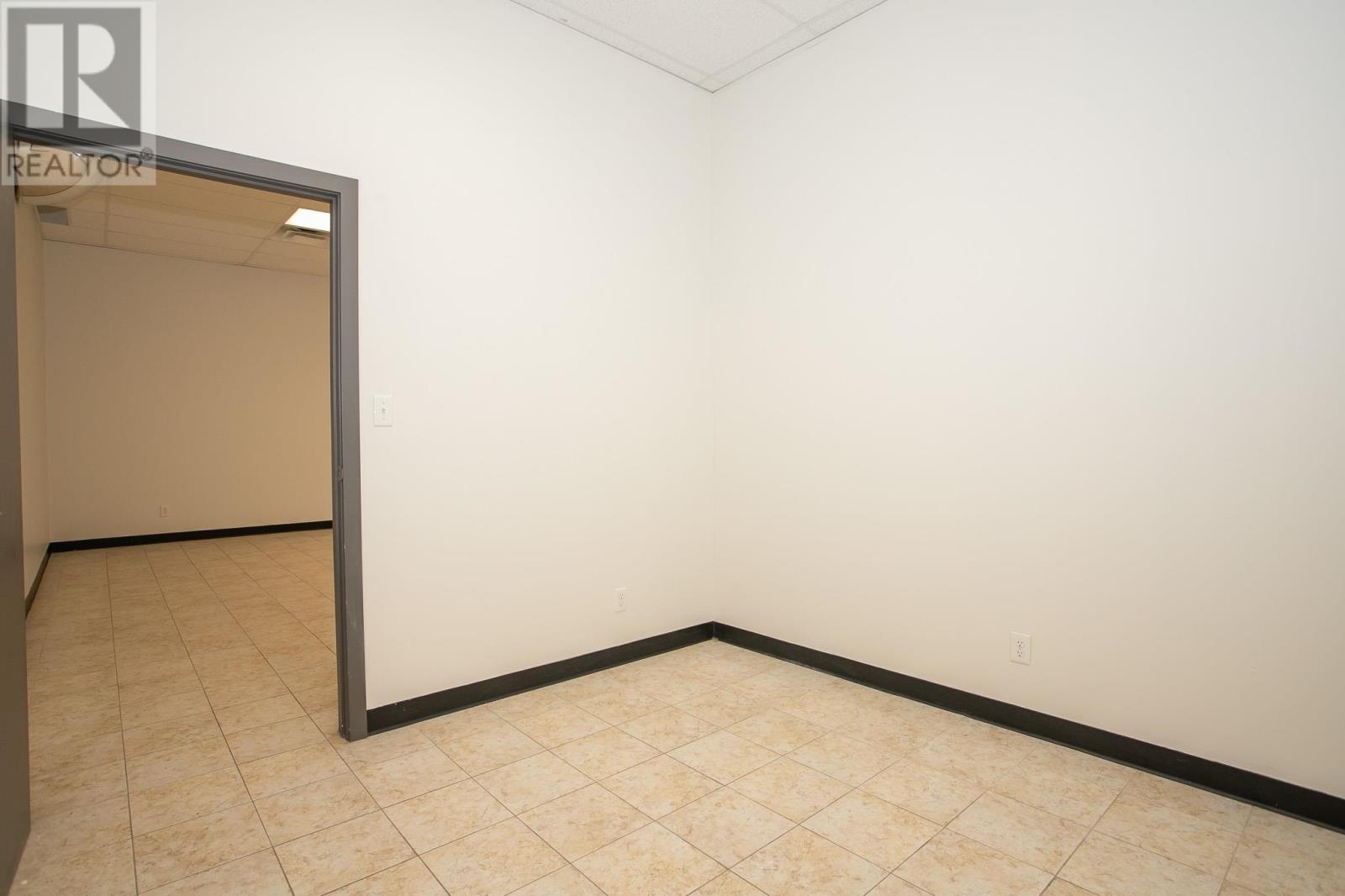 760 Second Lin E # 1 Property Photo 10