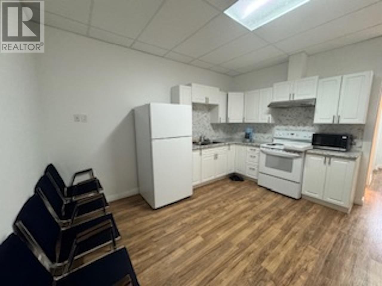 57 Broadway Ave Property Photo 5