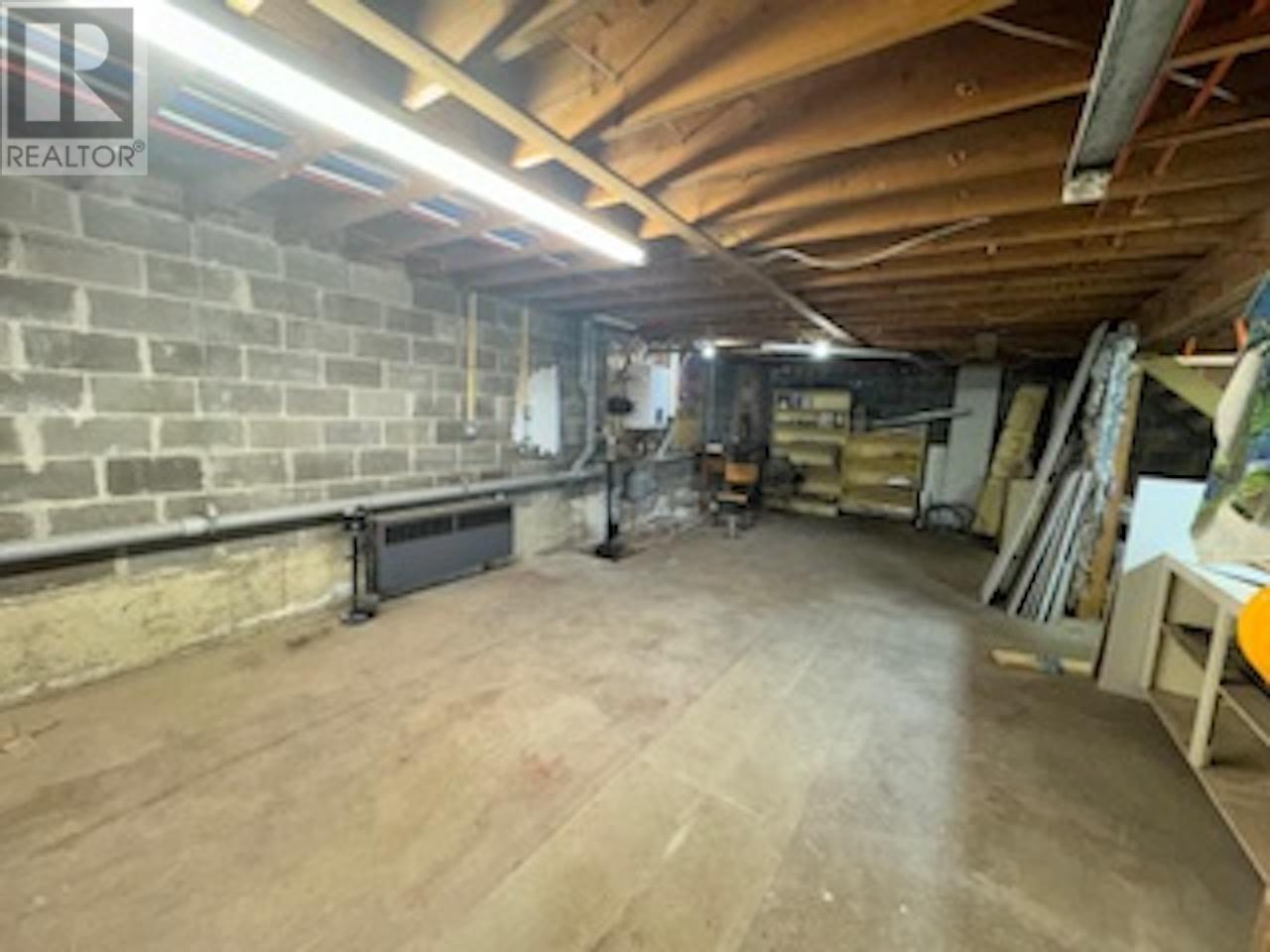 57 Broadway Ave Property Photo 9