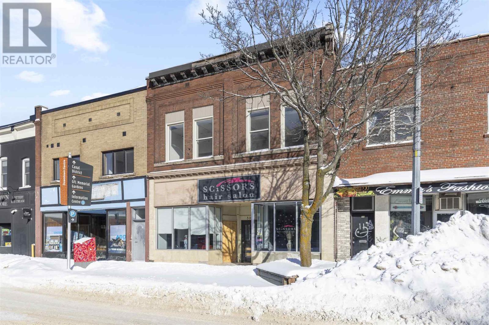 314 Queen St E Property Photo 3