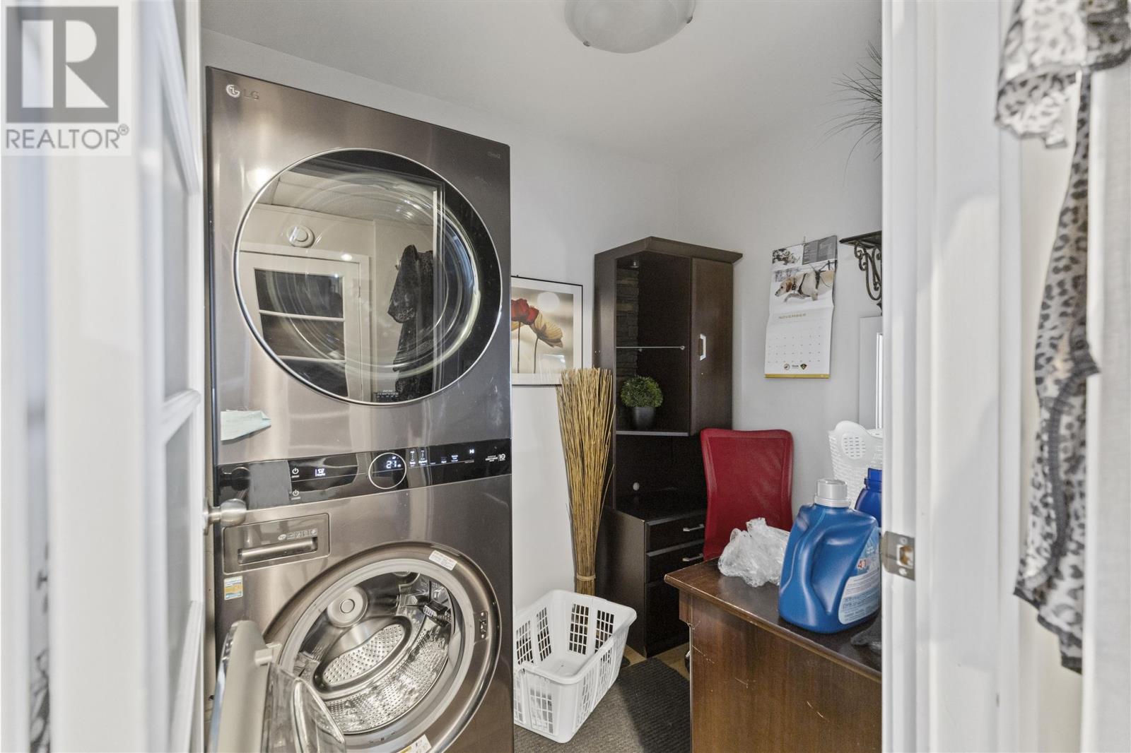 314 Queen St E Property Photo 21