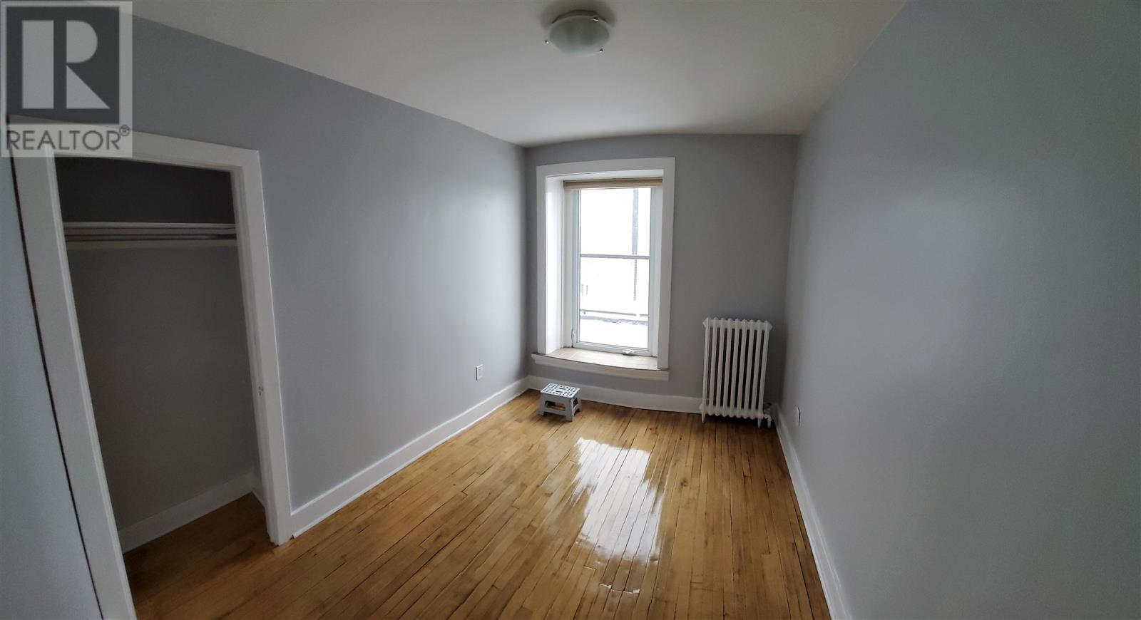 242-246 Queen St E Property Photo 20