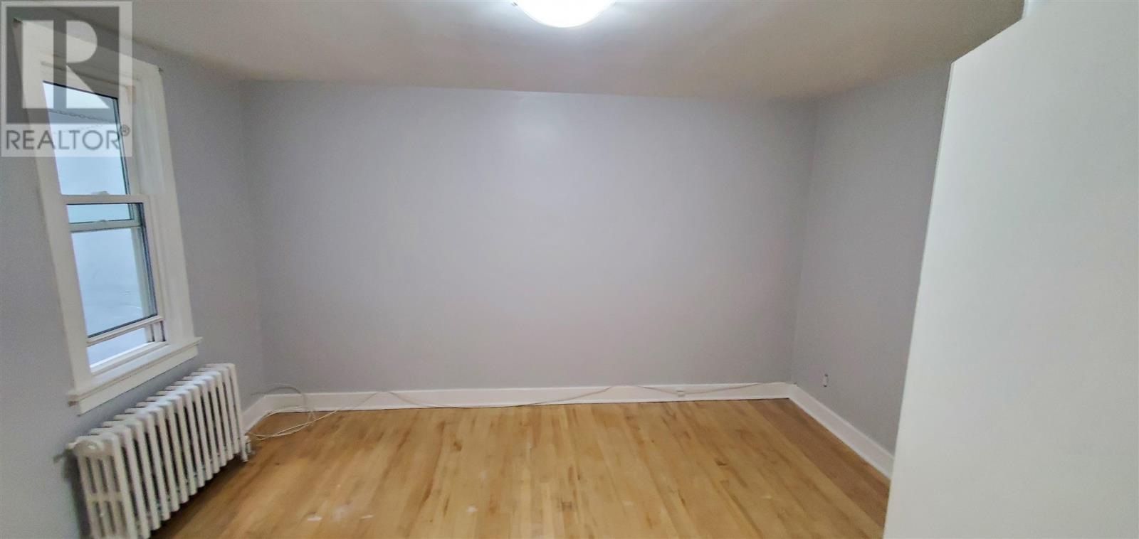 242-246 Queen St E Property Photo 46