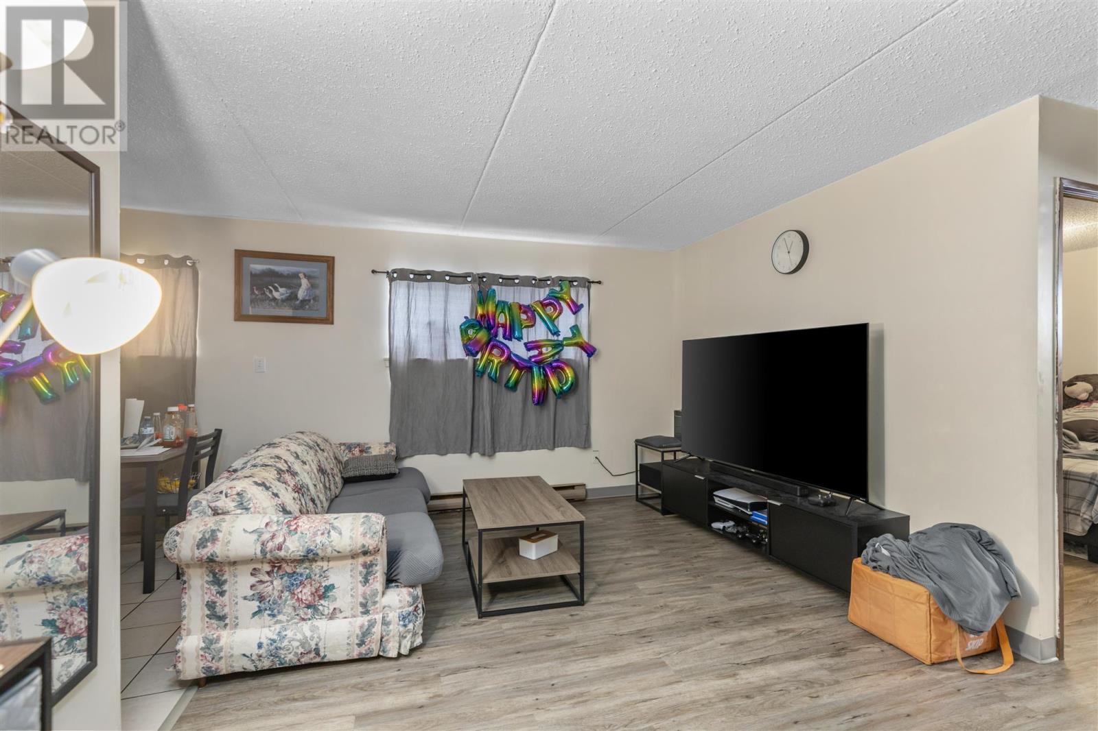269 Goulais Ave Property Photo 4