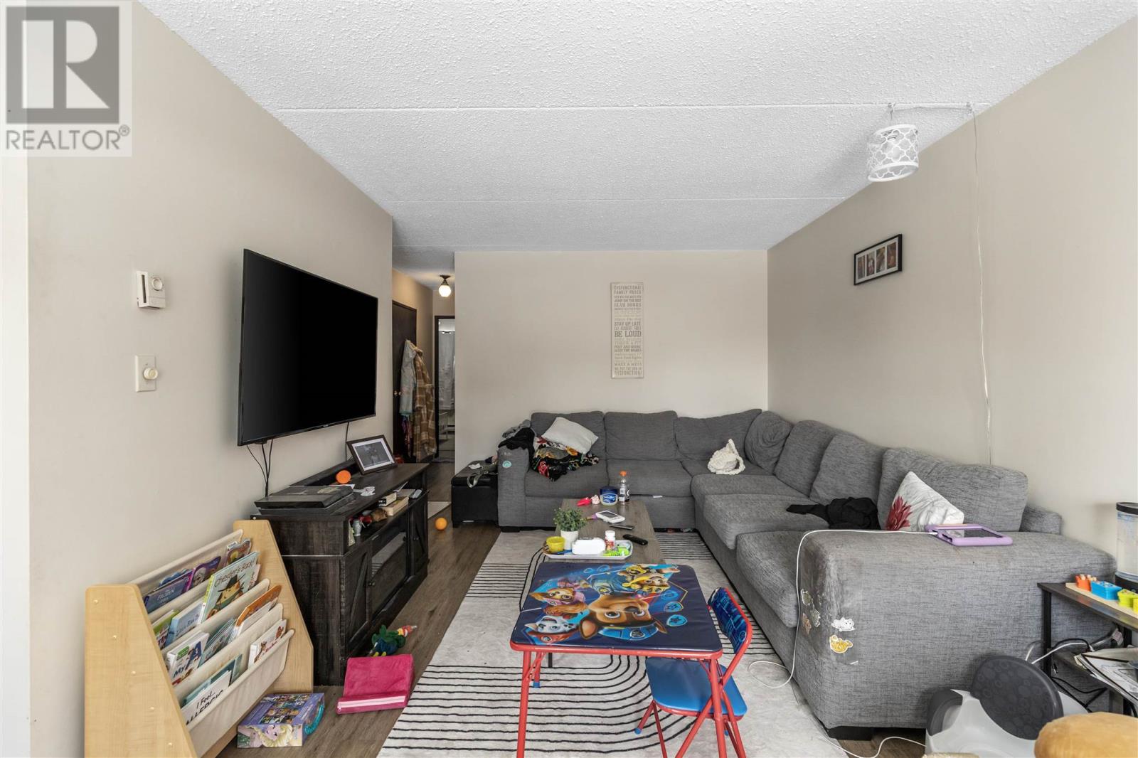 269 Goulais Ave Property Photo 26