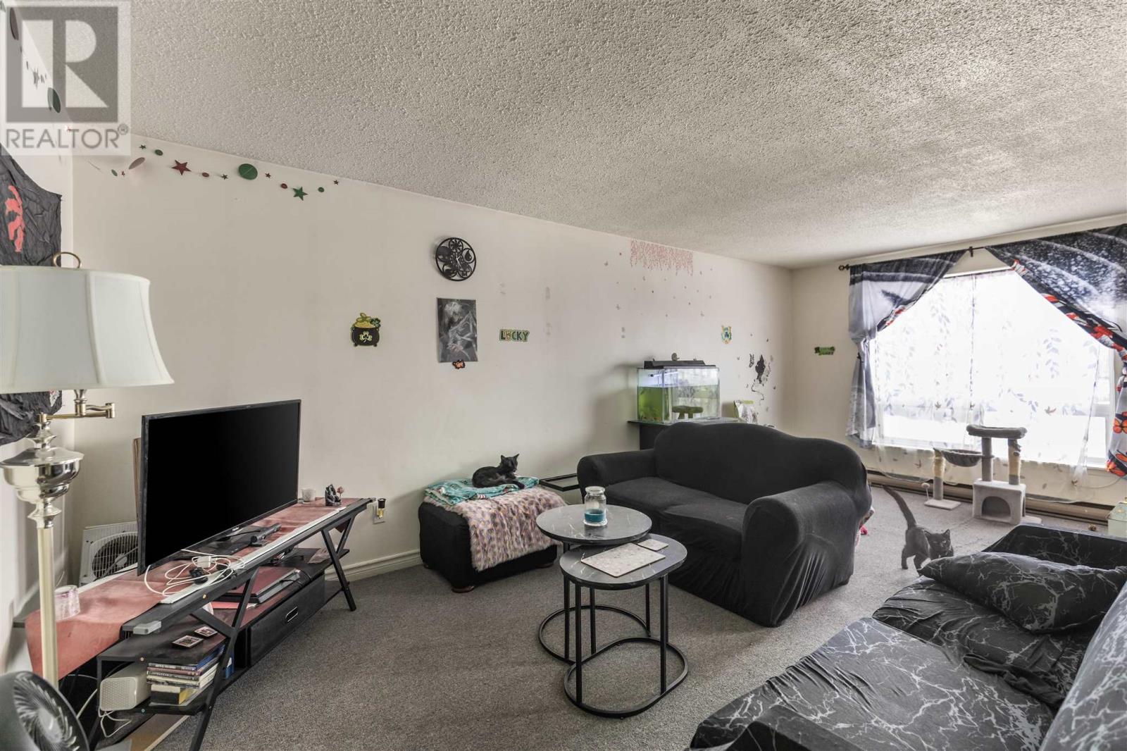 269 Goulais Ave Property Photo 31
