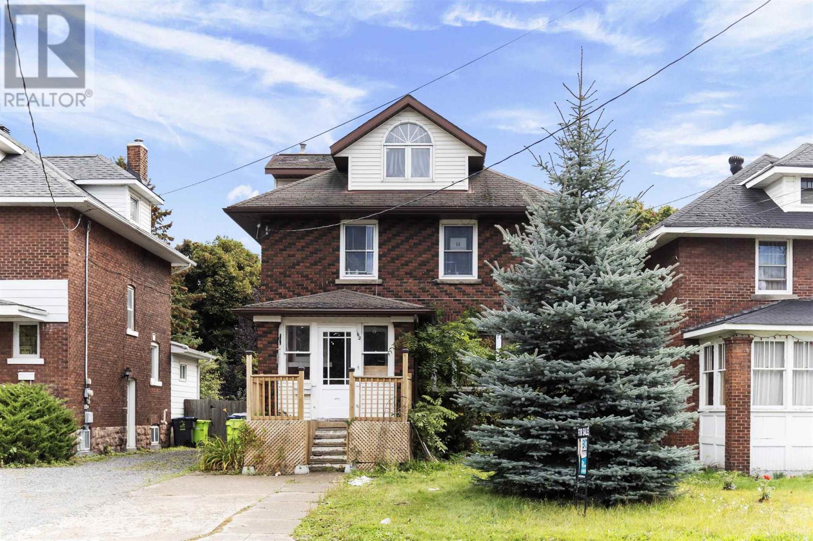 162 Pim St Property Photo 1