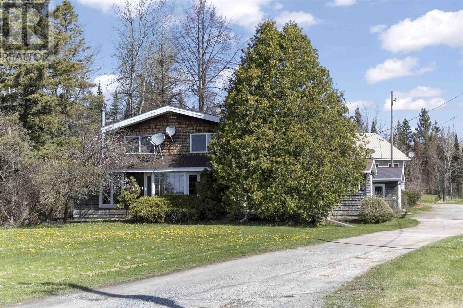 8450 Highway 17 Property Photo