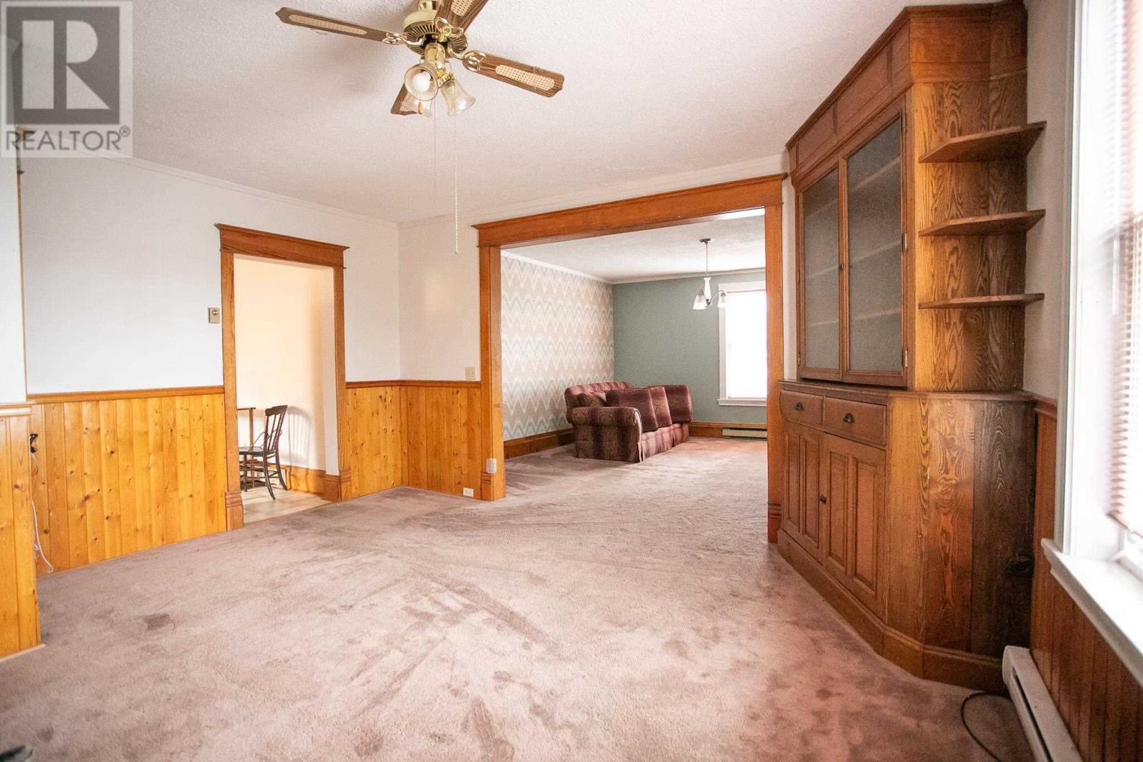 346 Bruce St Property Photo 11