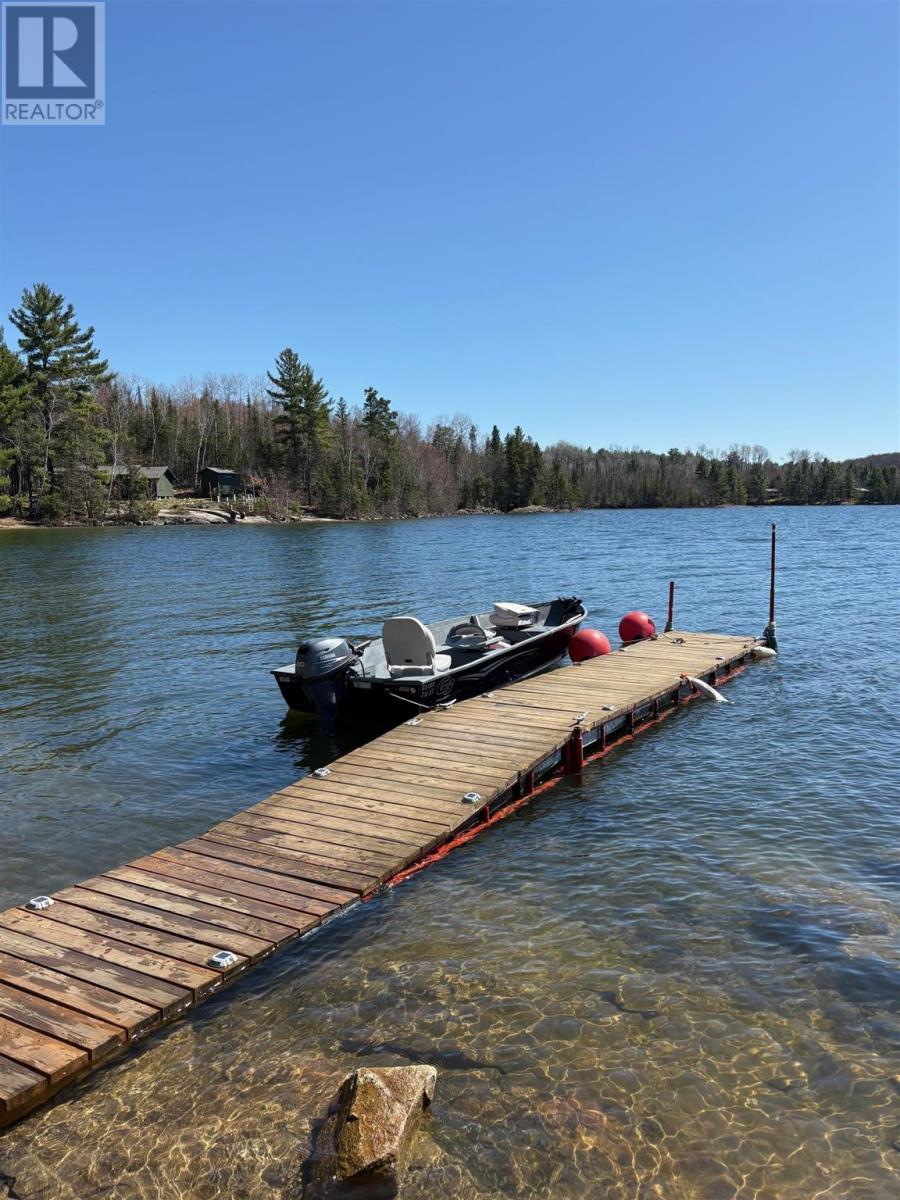 Teacher's Bay Matinenda Lake Property Photo 5