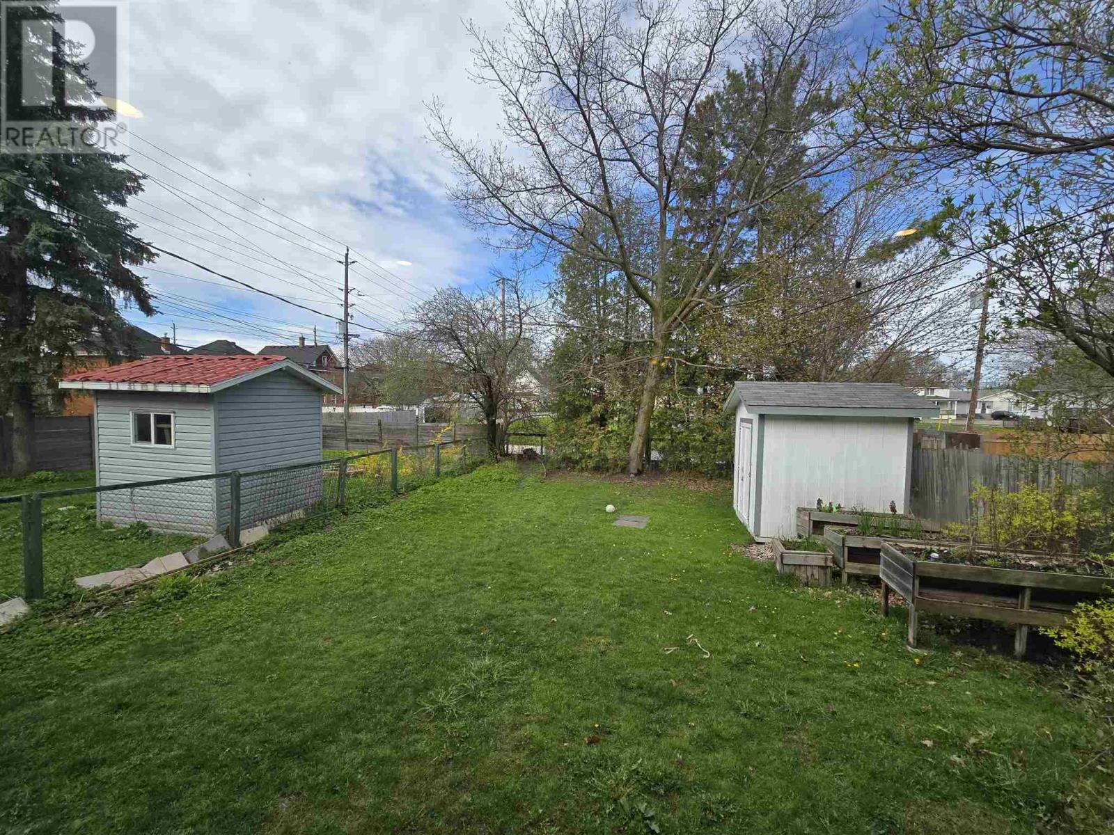 217 Brown St Property Photo 18