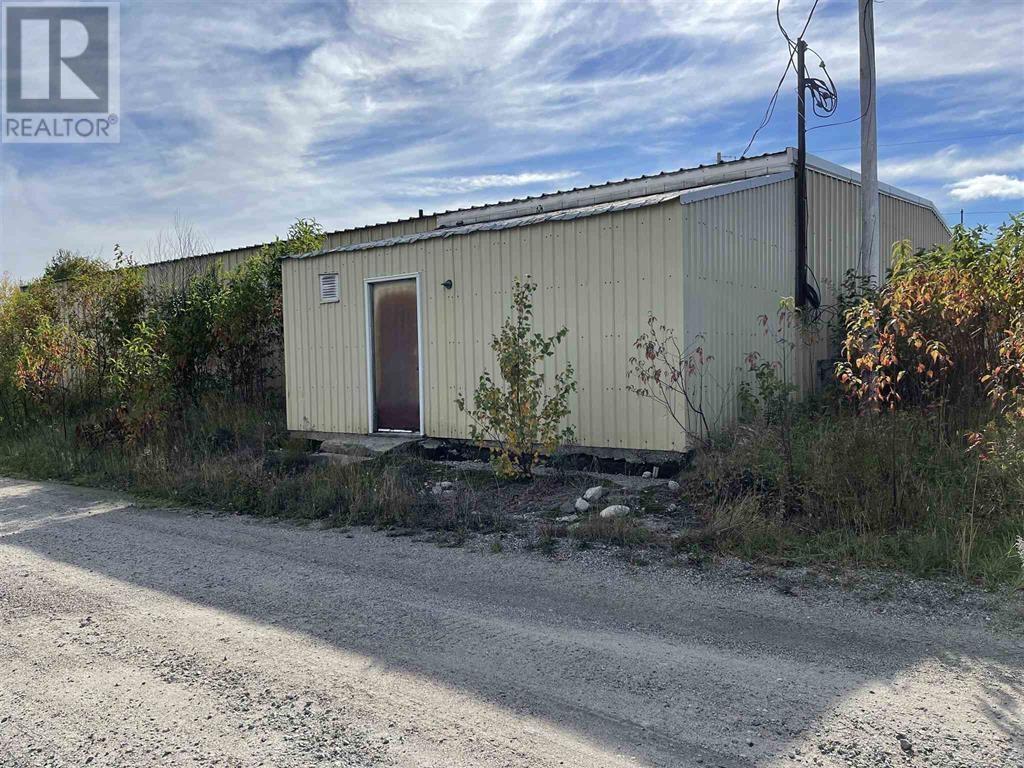 122 Lorne St Property Photo 4