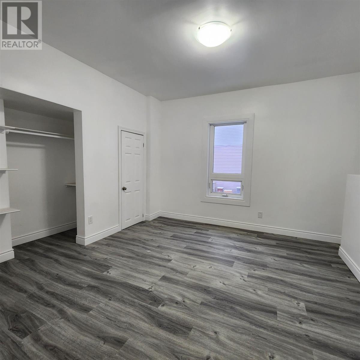 30 Grace St Property Photo 8