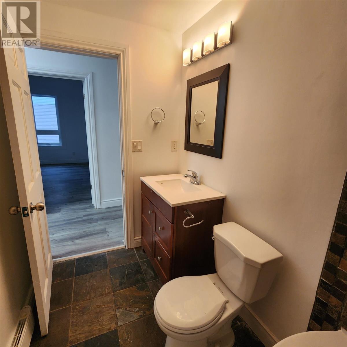 30 Grace St Property Photo 18