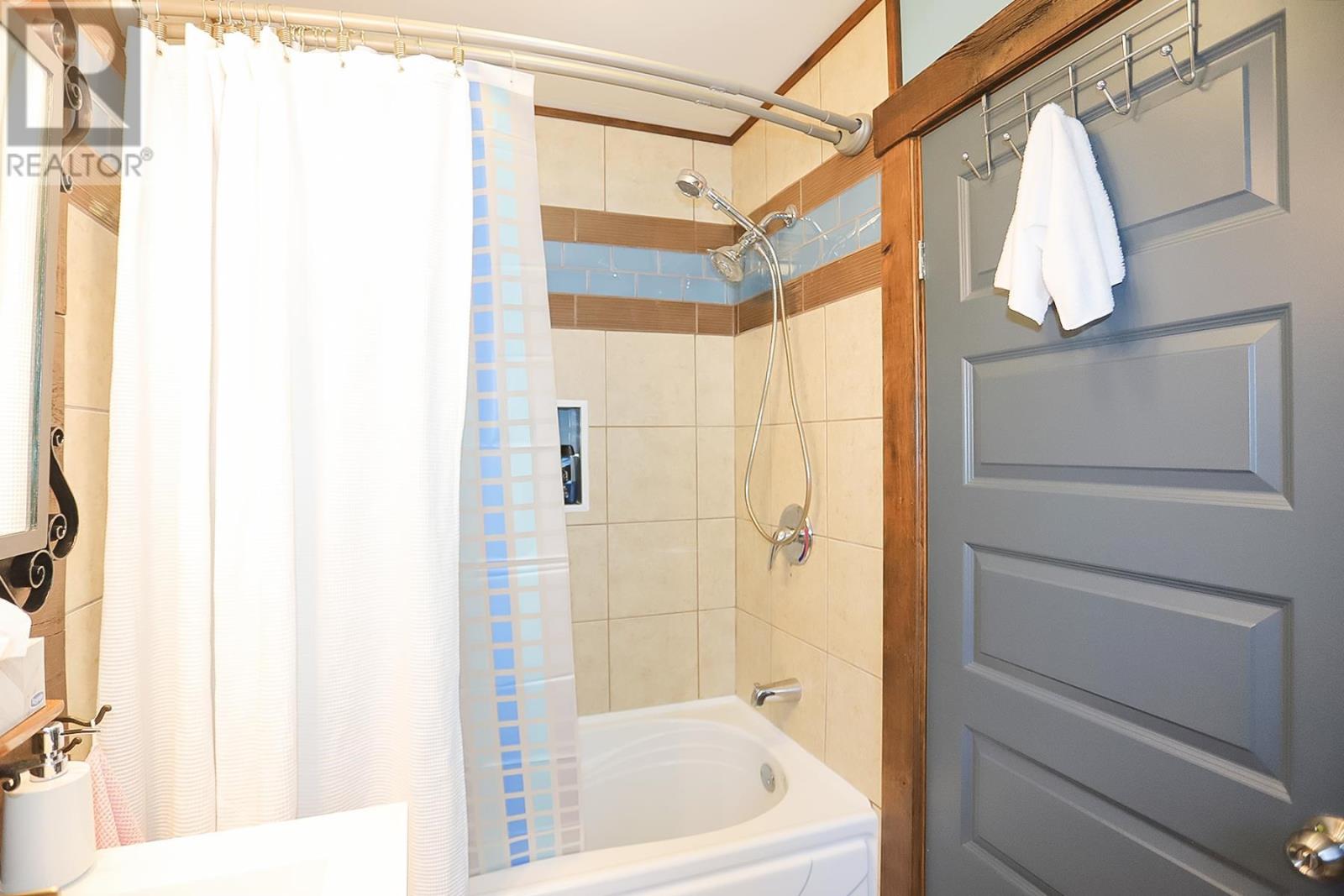 57 West St Property Photo 34