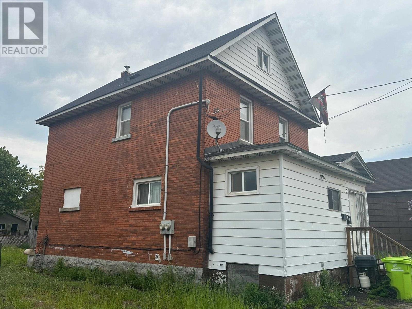 17 Abbott St Property Photo 3
