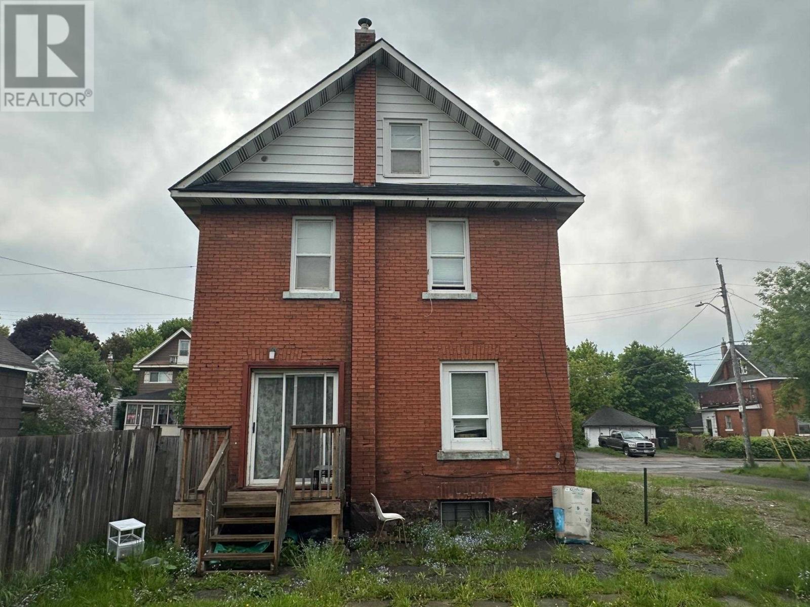 17 Abbott St Property Photo 4