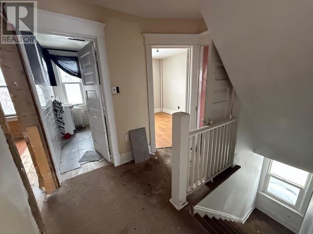 254 Albert St W Property Photo 11