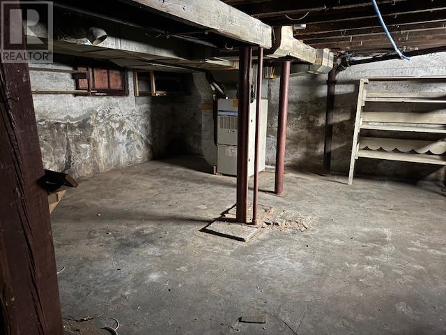 254 Albert St W Property Photo 17