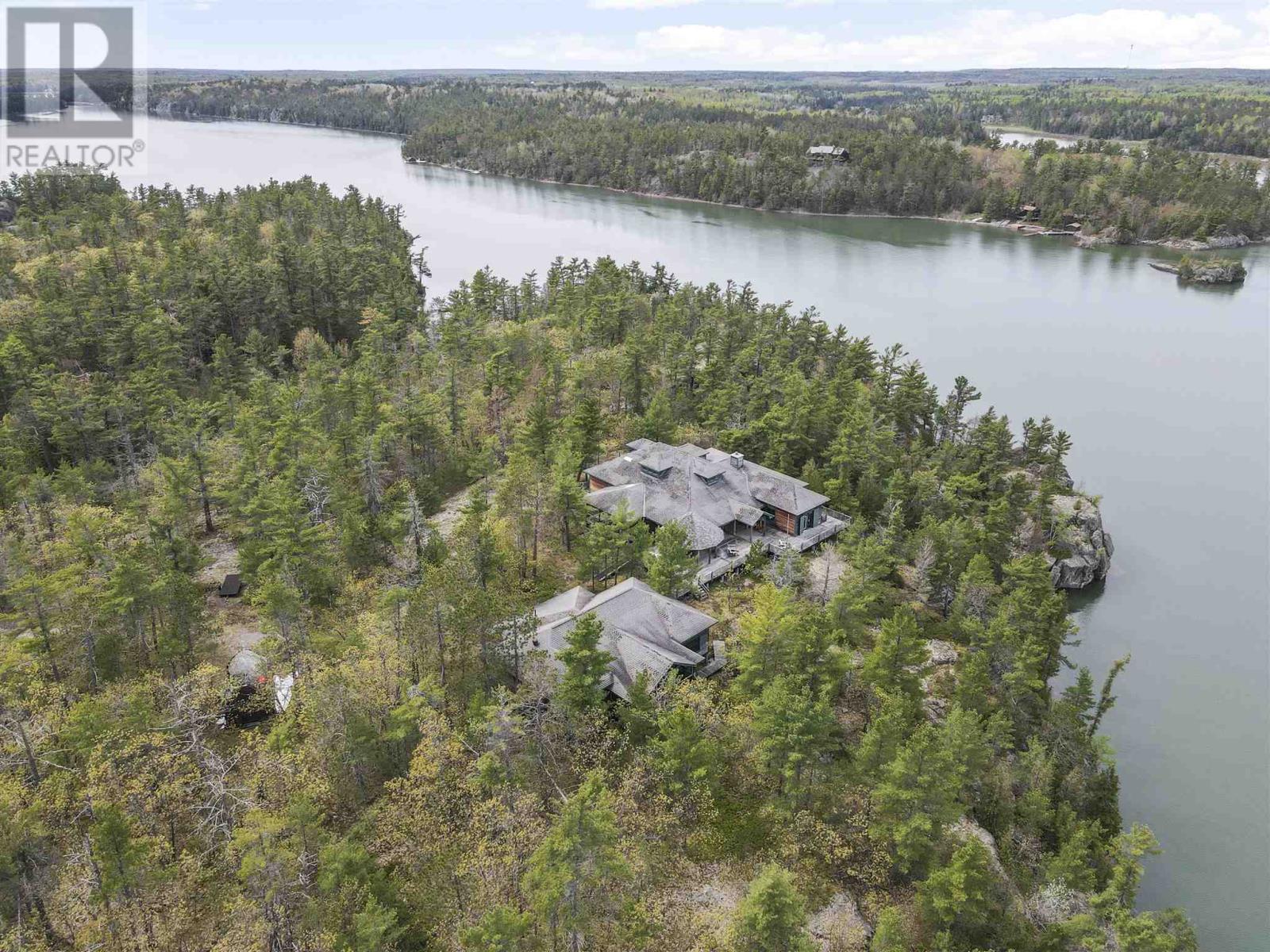 . Picture Island Property Photo 3