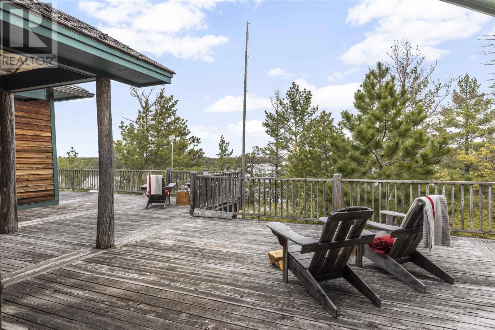 . Picture Island Property Photo 12