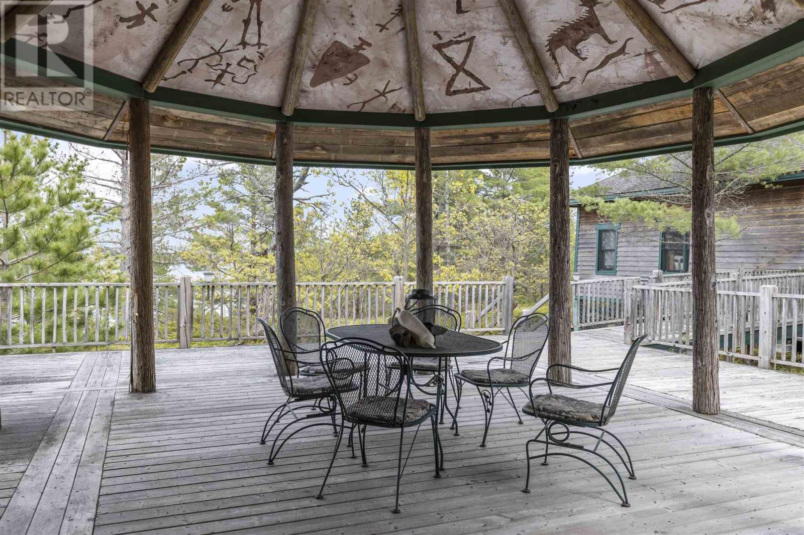 . Picture Island Property Photo 14