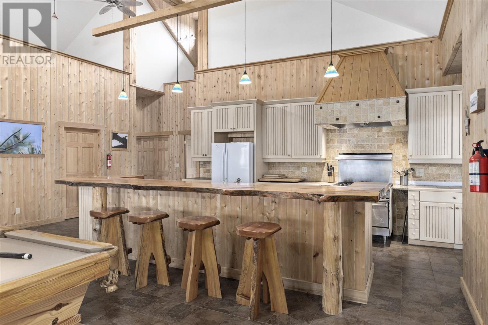 . Picture Island Property Photo 19