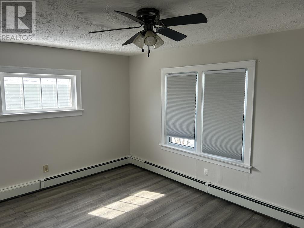 44 Cameron Ave Property Photo 12
