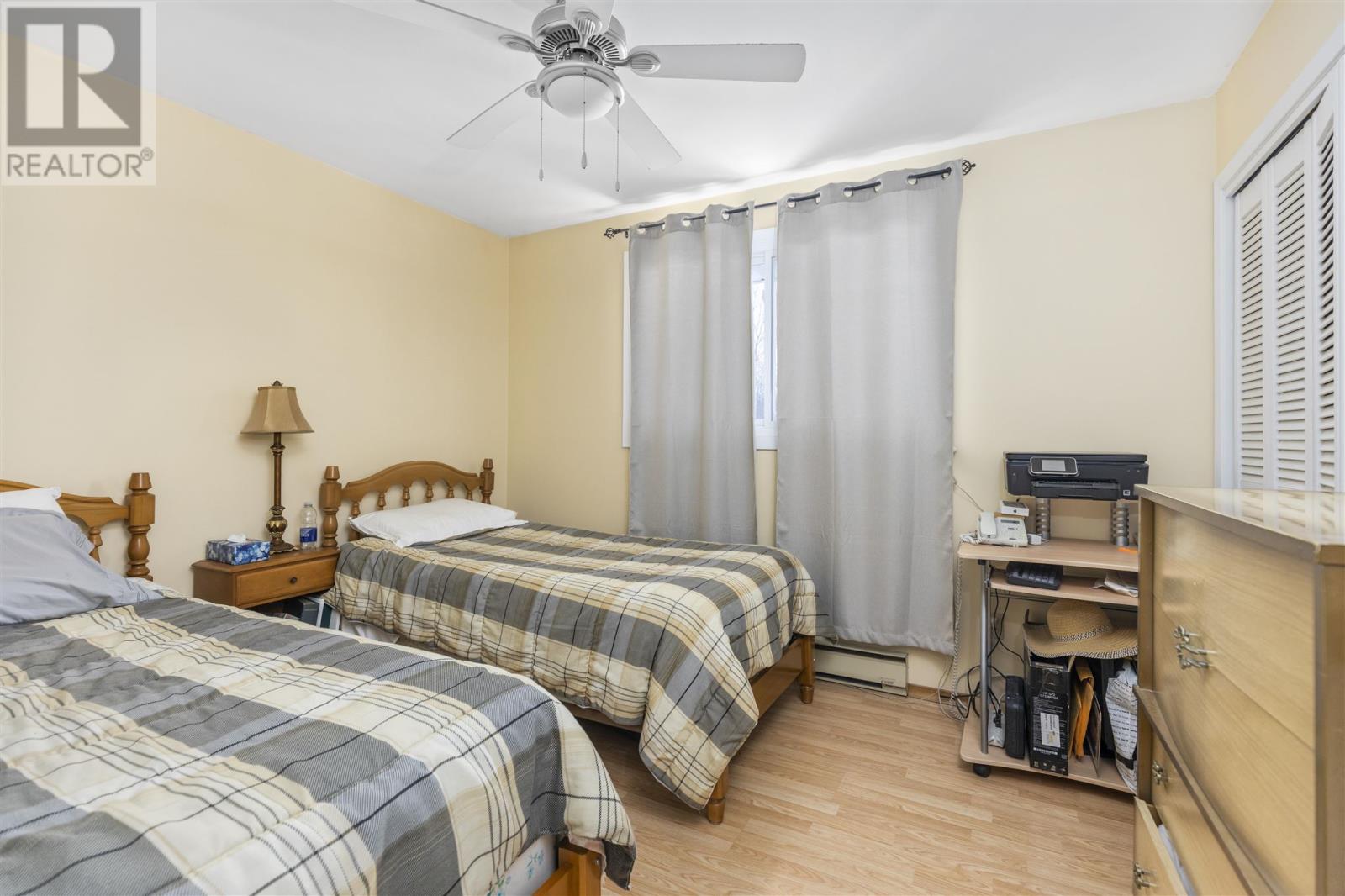 100 Pleasant Dr Property Photo 19