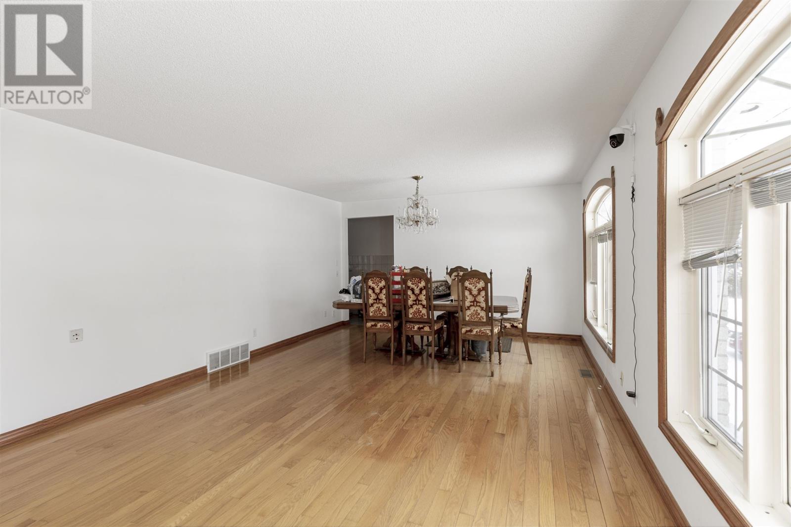 1003 Black Rd Property Photo 6