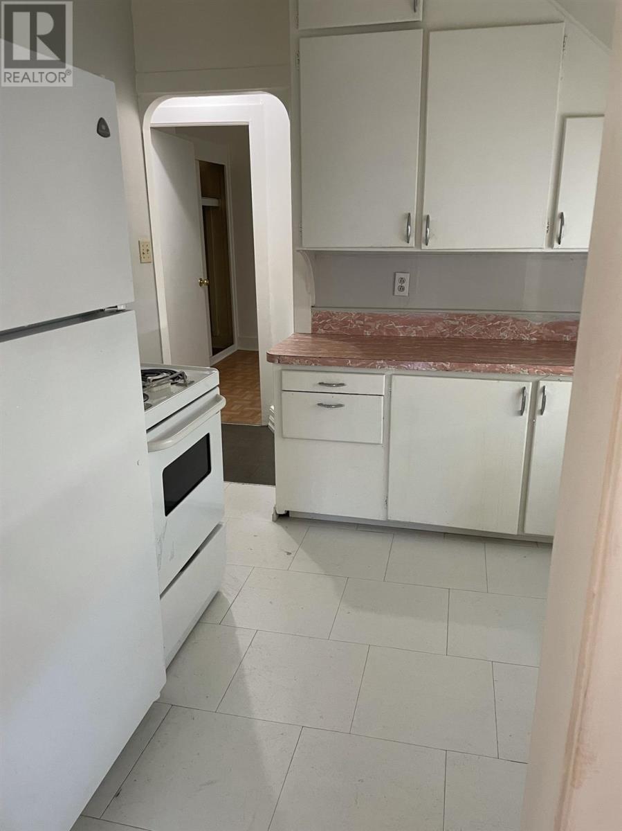 160 Bruce St Property Photo 12