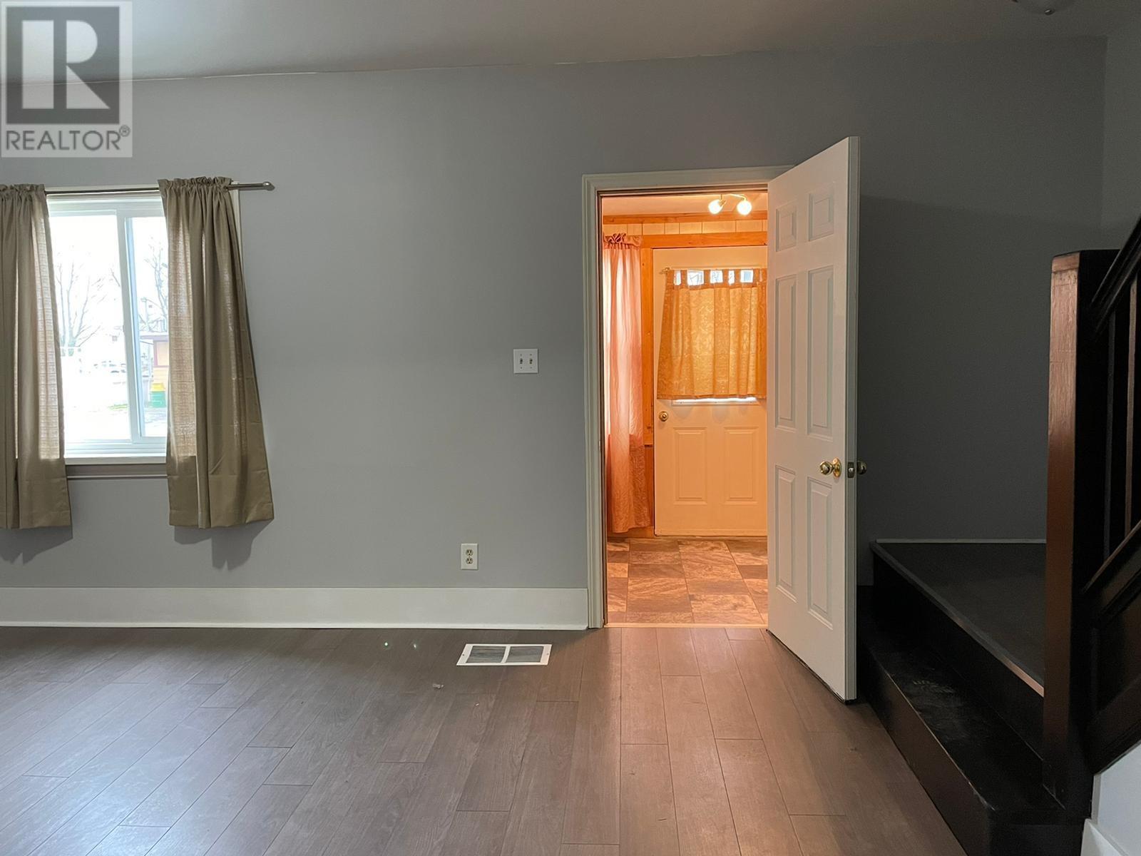 144 Central Park Ave Property Photo 2