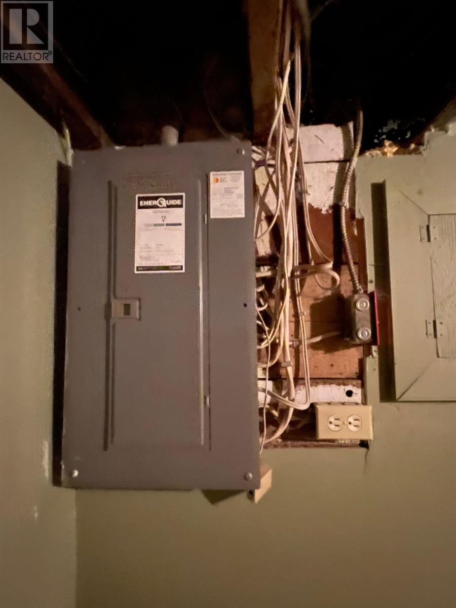 144 Central Park Ave Property Photo 22