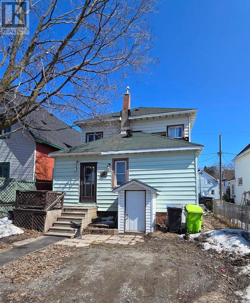113 Grosvenor Ave Property Photo 5