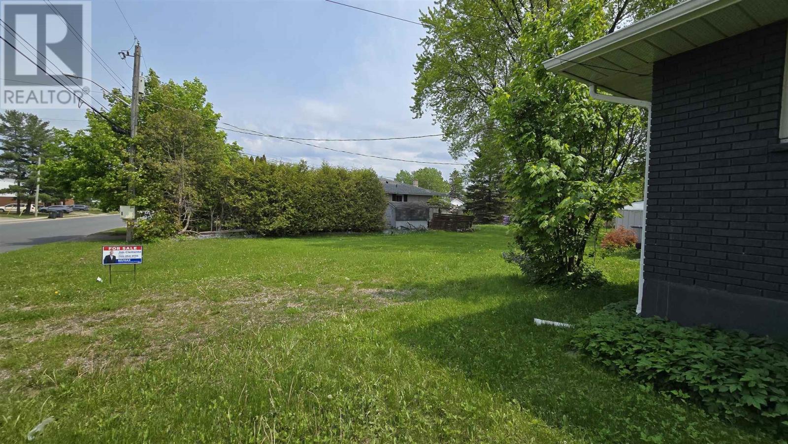 51 Capp Ave Property Photo 6