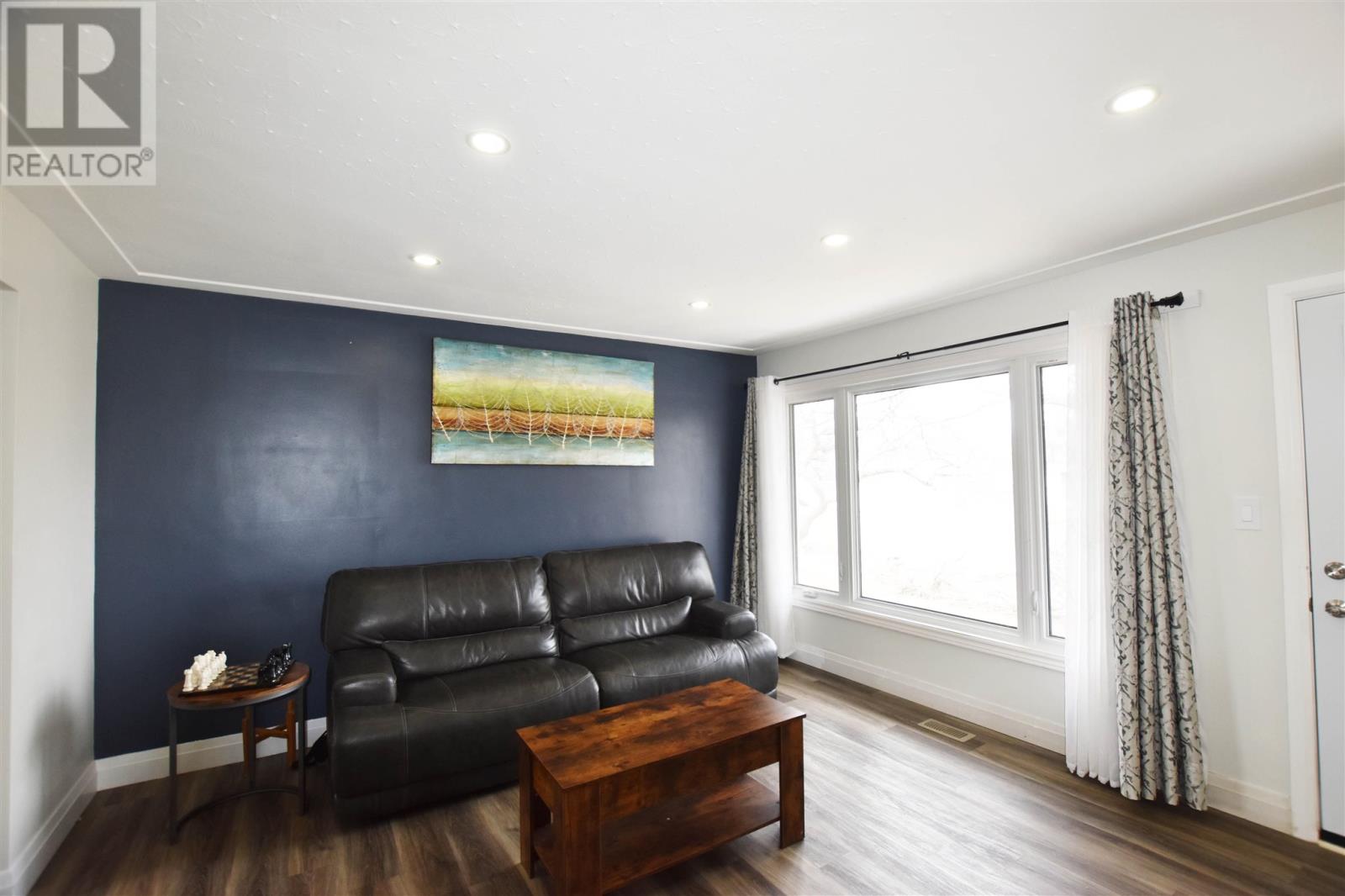 51 Capp Ave Property Photo 10