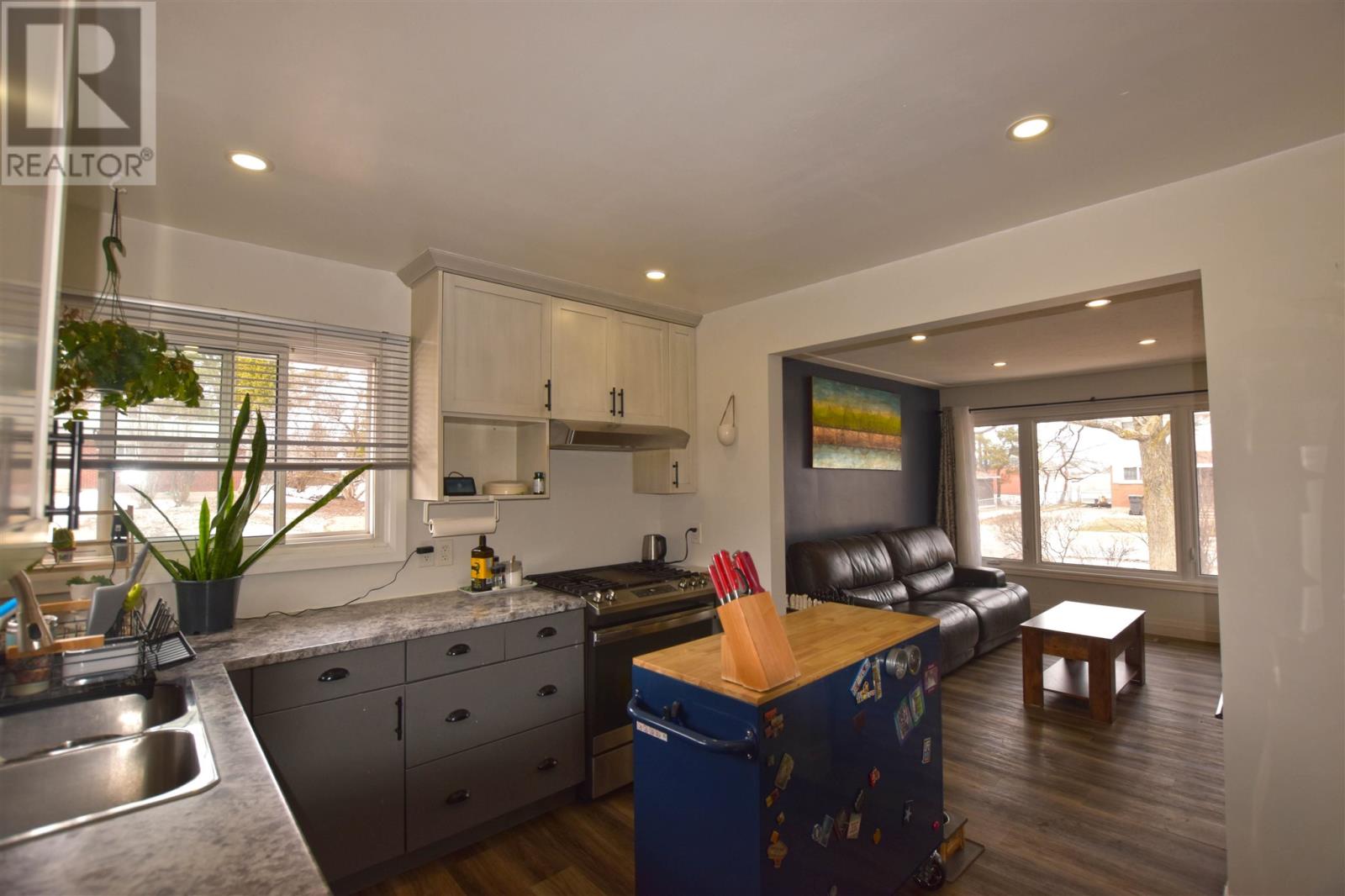 51 Capp Ave Property Photo 16