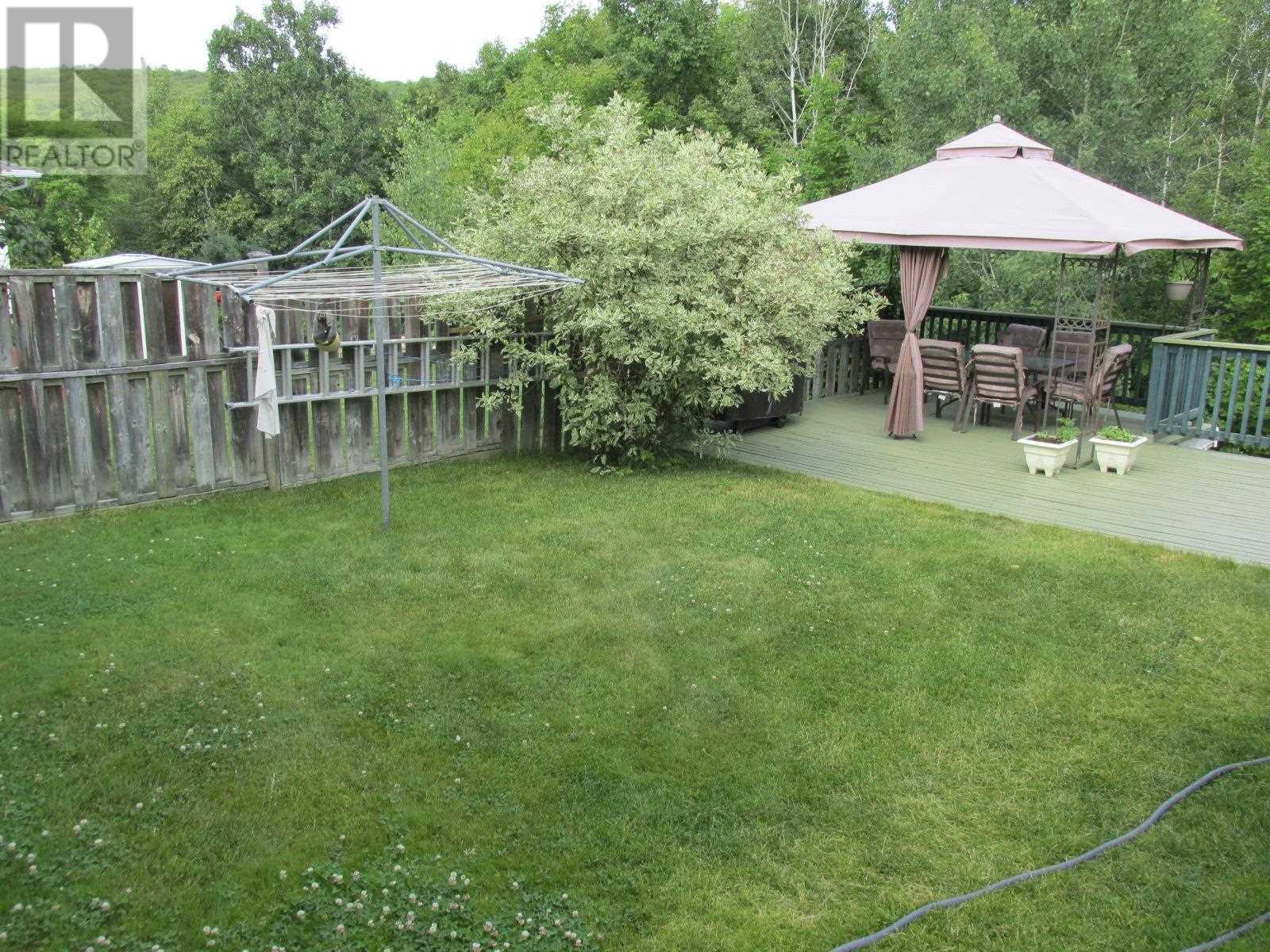 41 Hergott Ave Property Photo 15