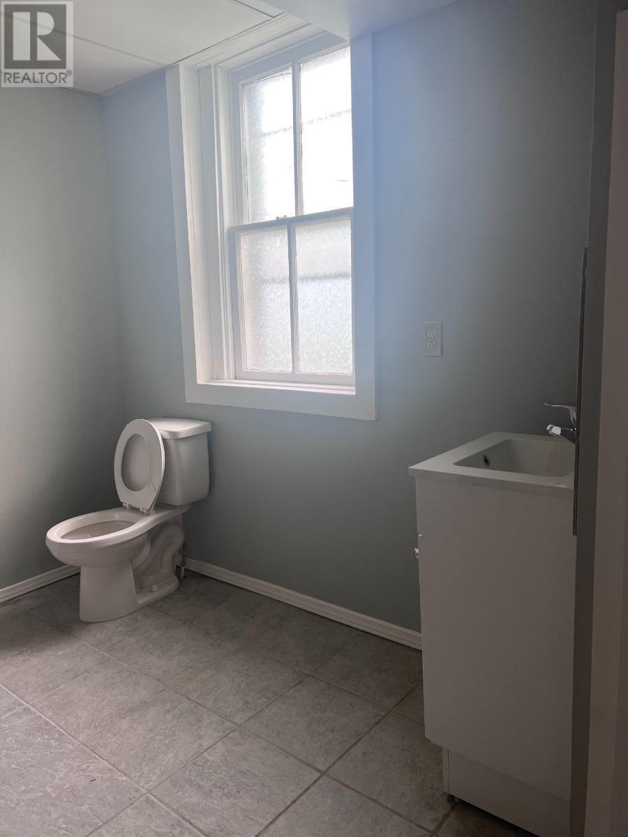 122 Pilgrim St Property Photo 10