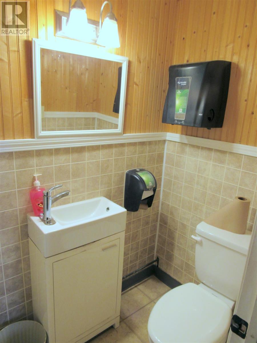 47 Frances St Property Photo 23