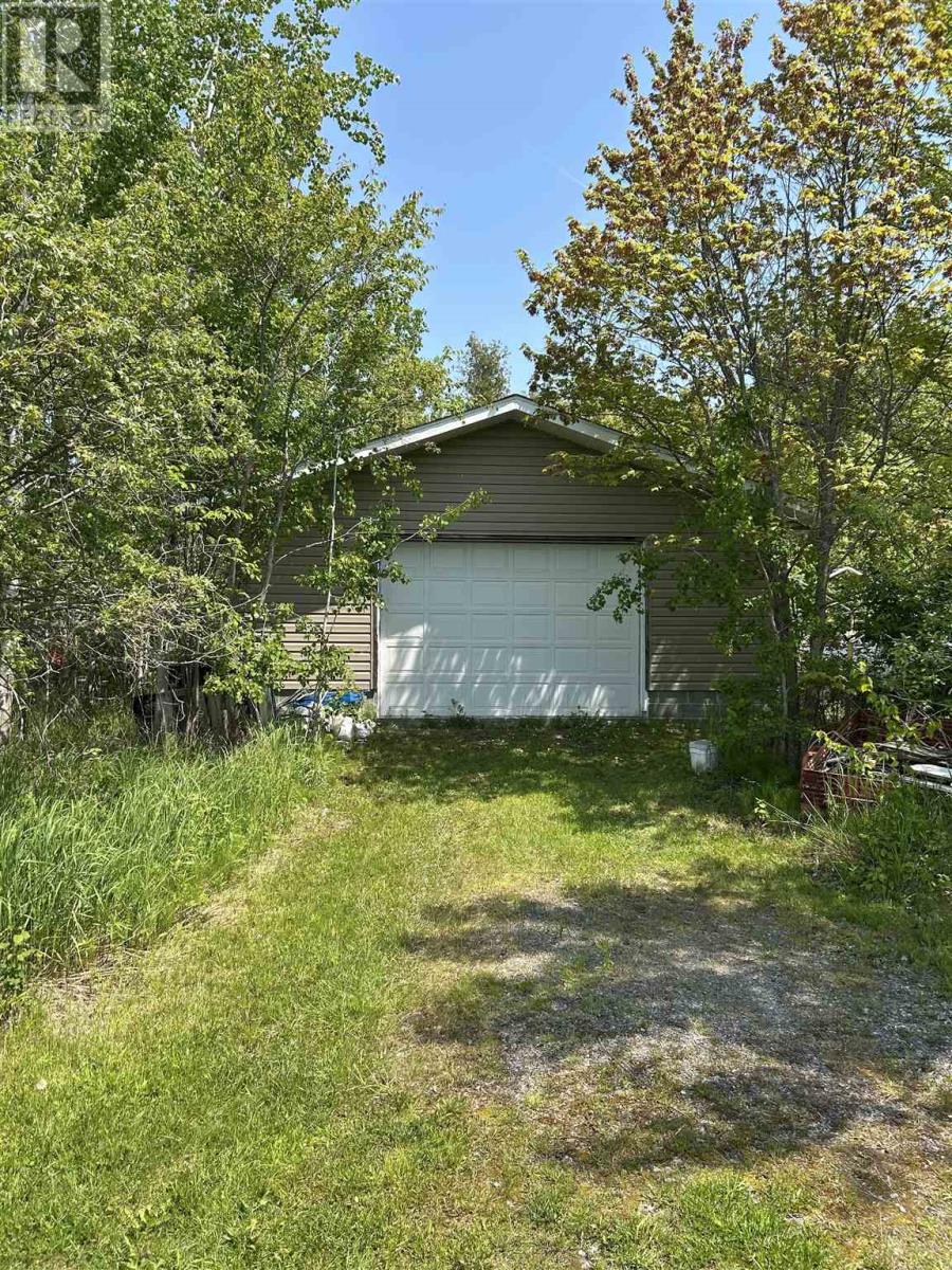 47 Frances St Property Photo 32