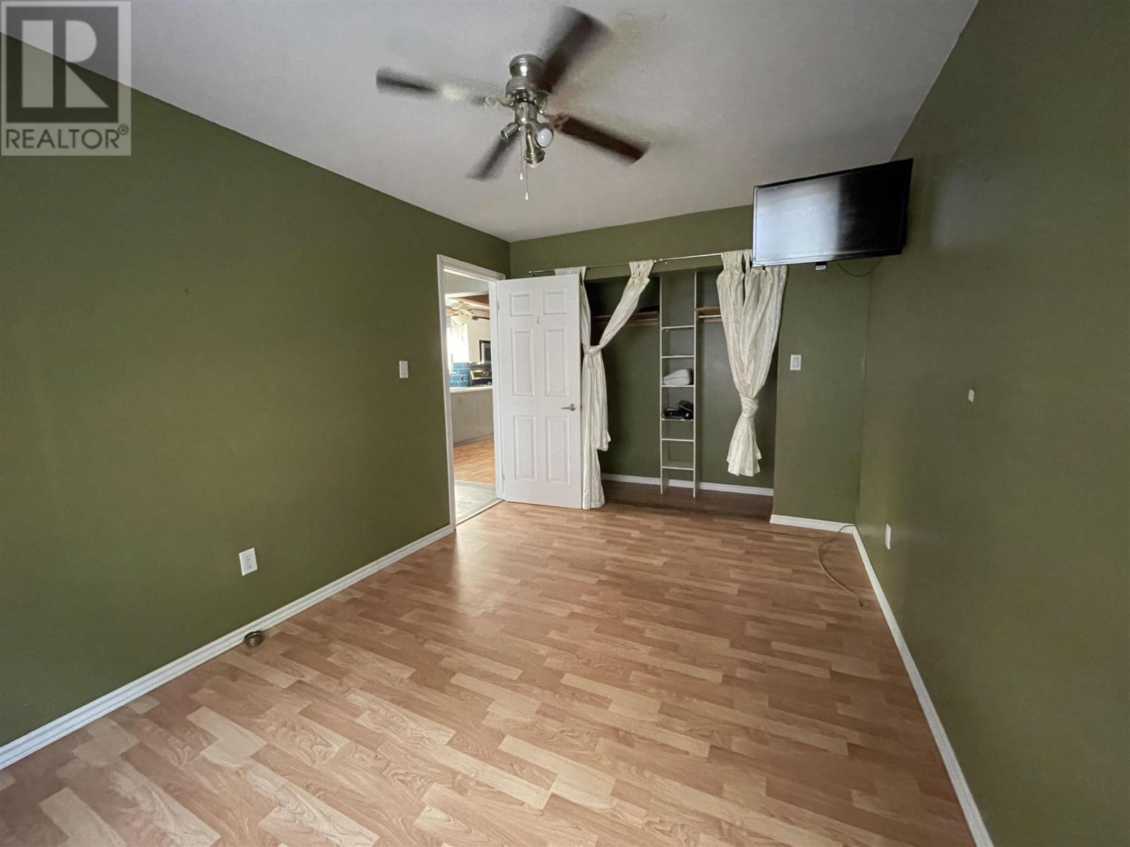 194 Martel Road Property Photo 10