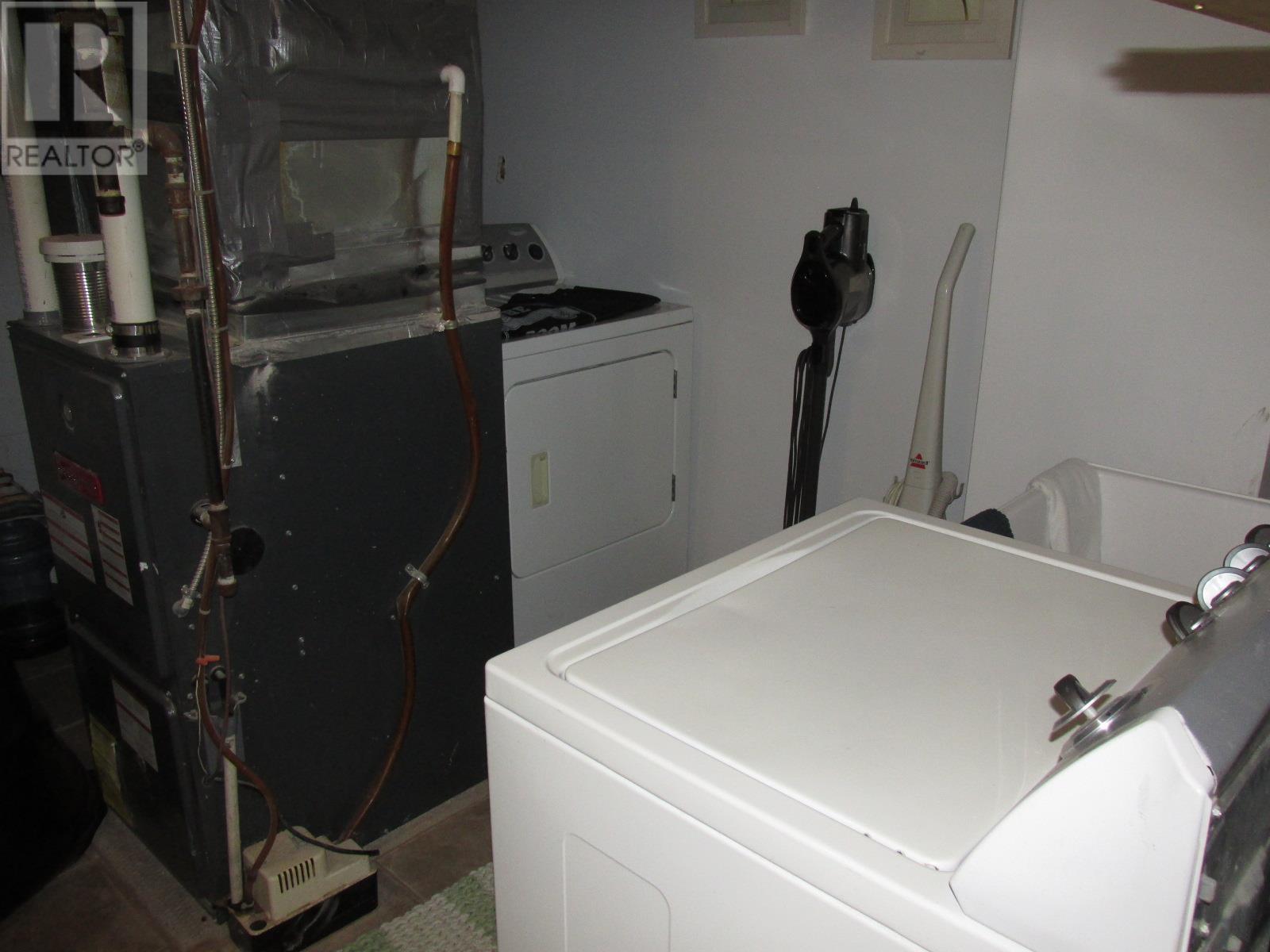 3 Hart Rd Property Photo 36